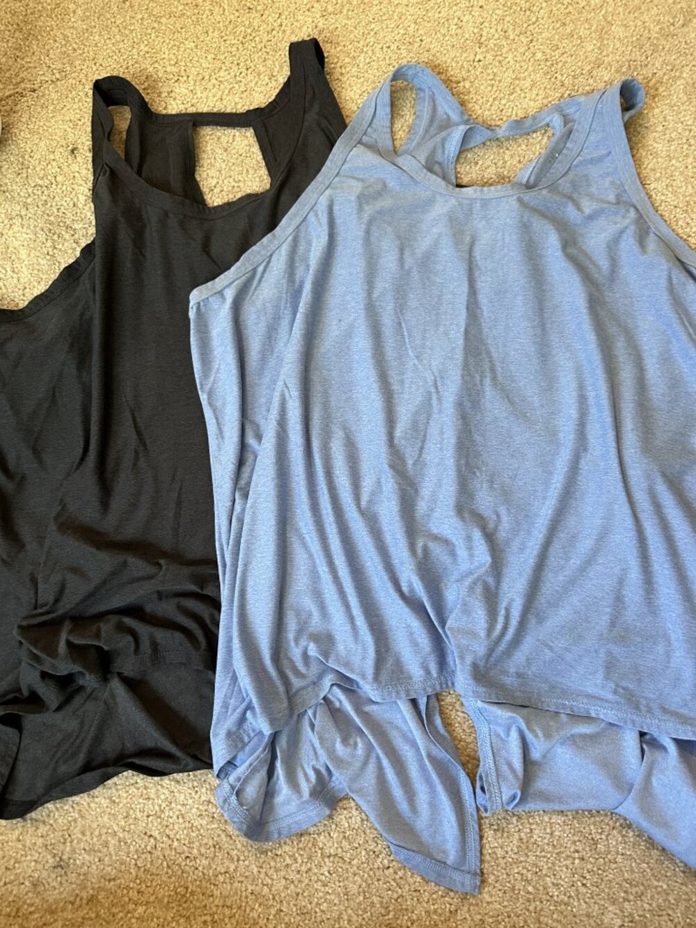 Old Navy Active Tanks set of (2), size 3x